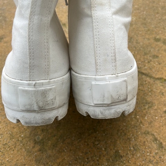 CUSHIONAIRE Women's Vespa Hightop White Canvas Sneakers Size 9 - Picture 7 of 10